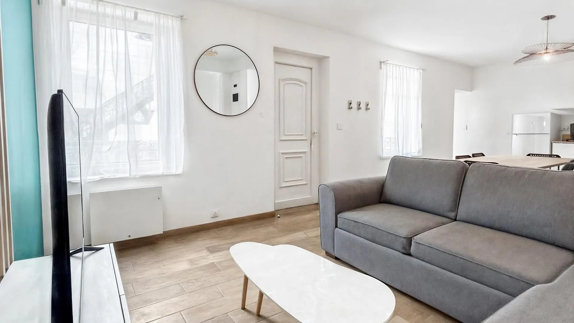 Appartamento Jardin Prive Et Deco Moderne A Vichy Francia