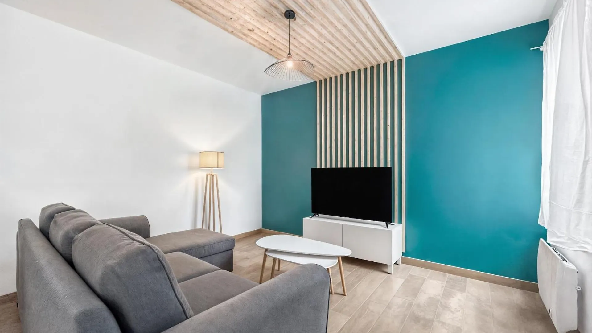 Appartamento Jardin Prive Et Deco Moderne A Vichy
