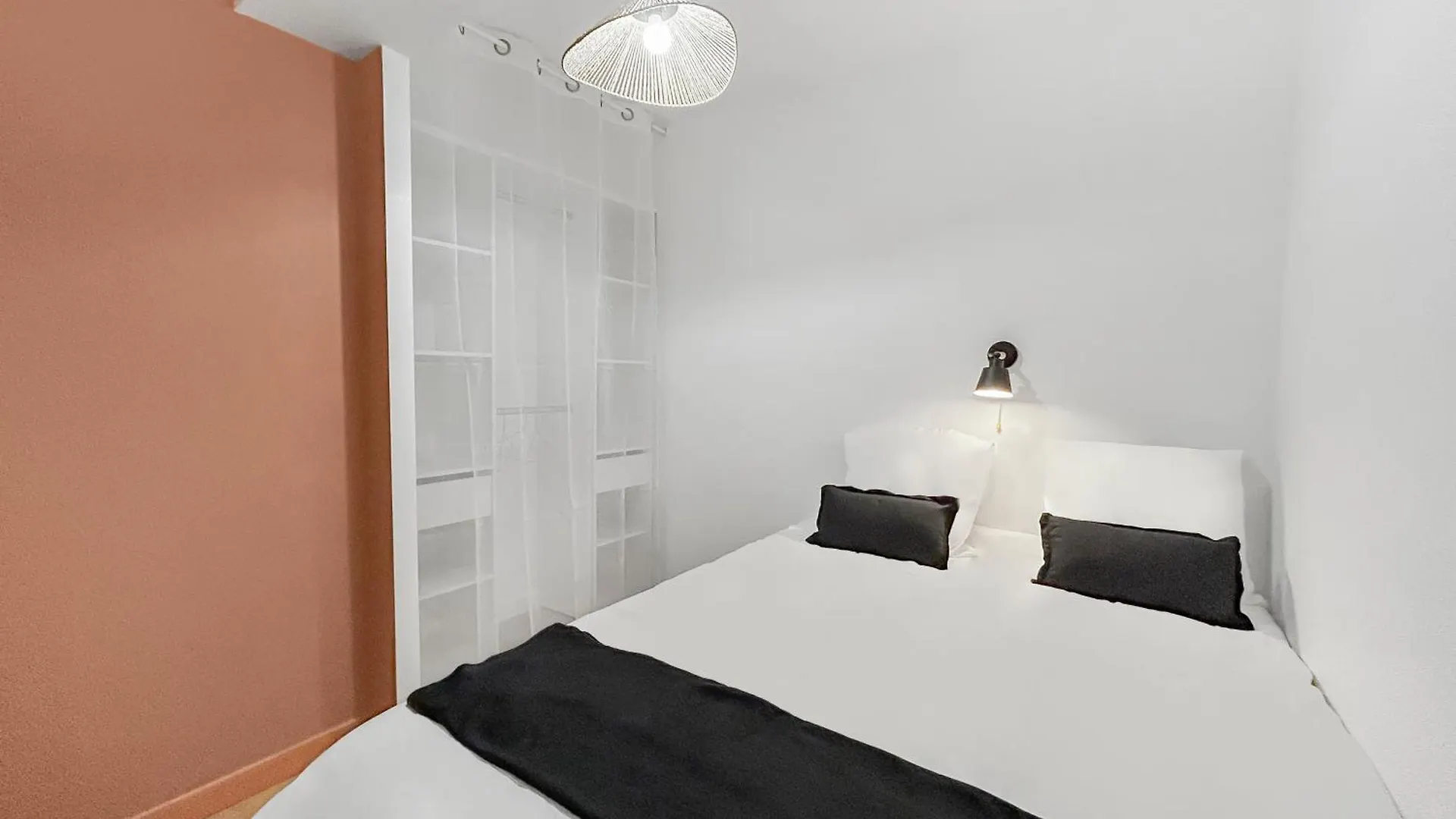 Appartamento Jardin Prive Et Deco Moderne A Vichy Francia